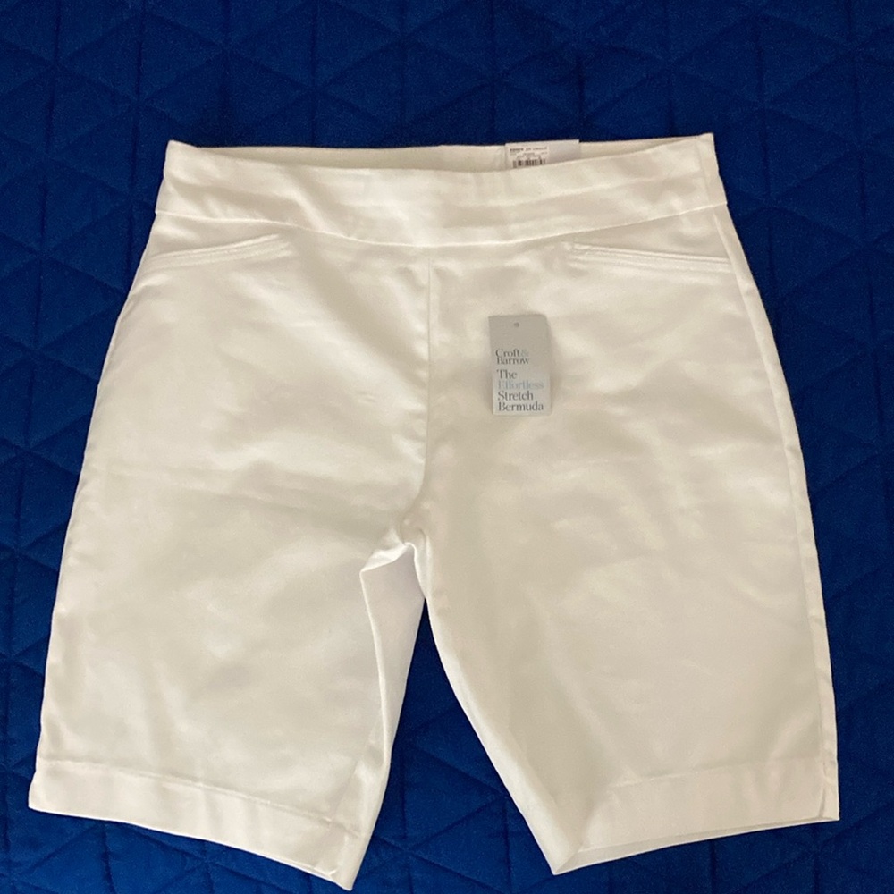 NWT White Bermuda Shorts - 14